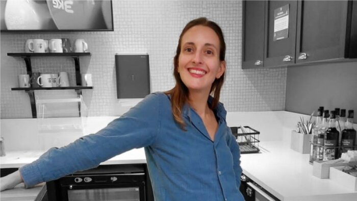 Cynthia Rouilly est directrice Workplace, Immobilier et Développement durable de Deezer depuis 2023. - © D.R.